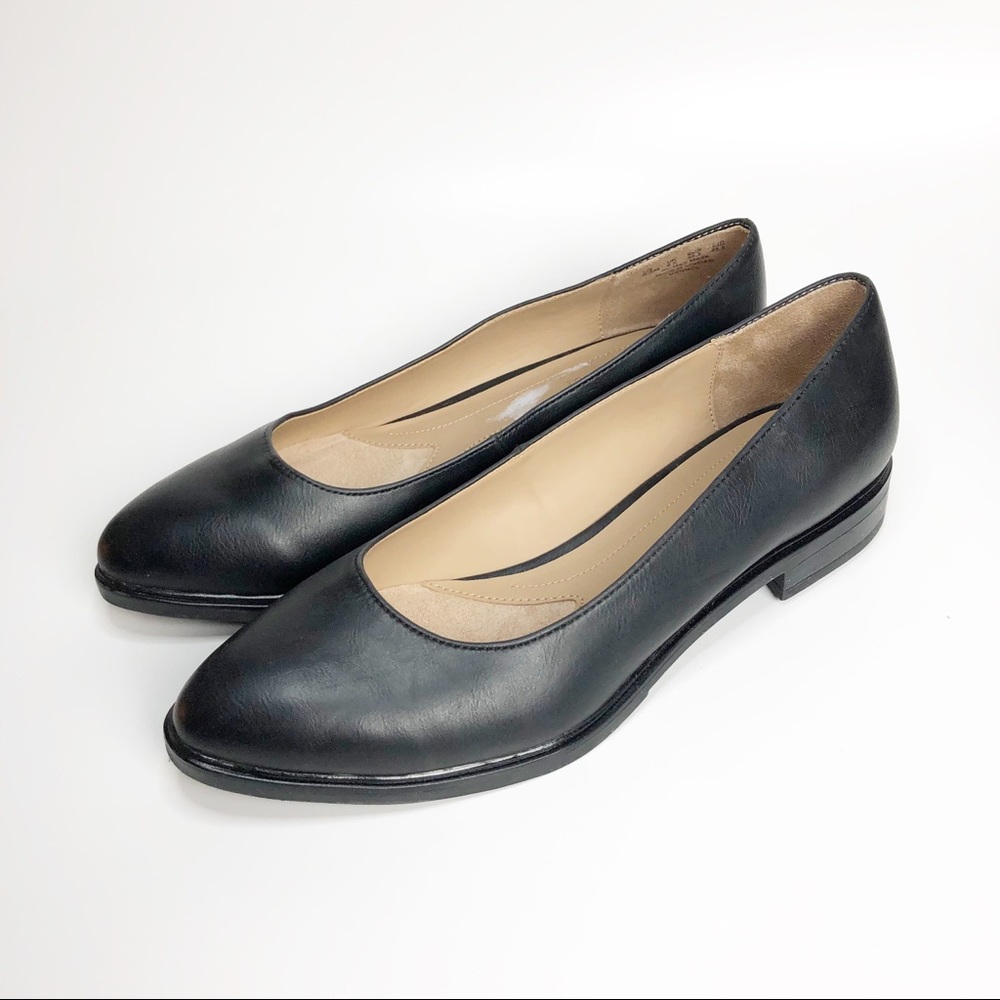Naturalizer Black Leather Ballet Flats